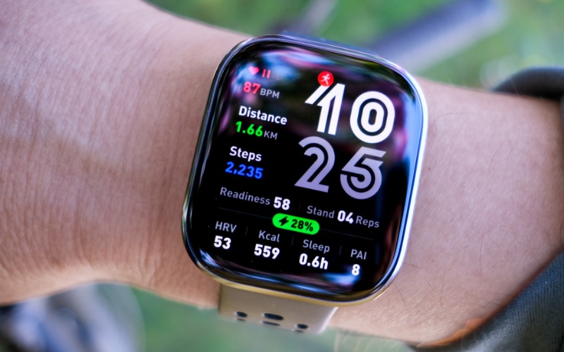 Tiện ích của Amazfit Bip 6 vs Huawei Fit 3